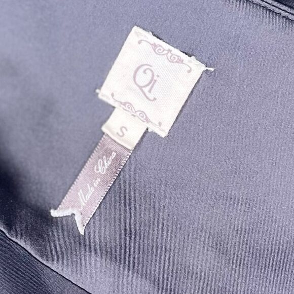 Qi Designer open neck silk/cotton Blouse Top Shirt EUC Black small - Picture 5 of 6